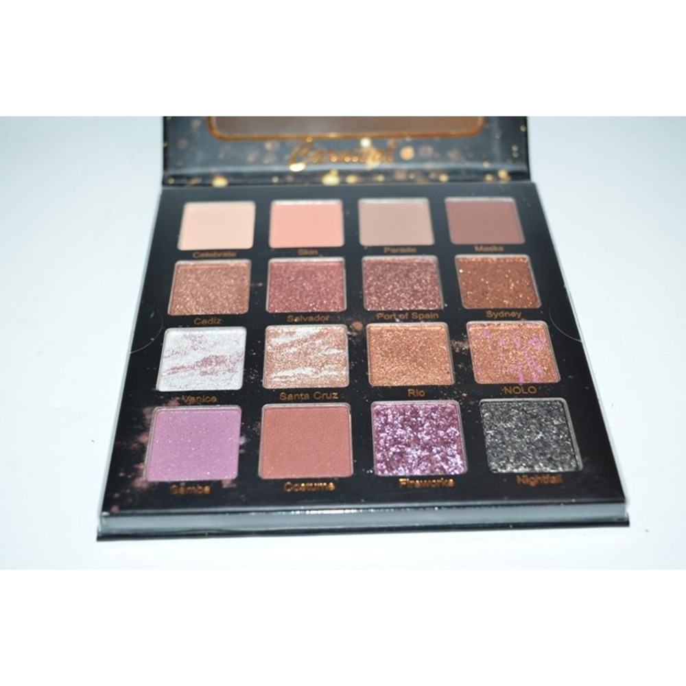 Malibu Glitz Carnival 16 Color Beauty Palette Sparkle eyeshadows NEW